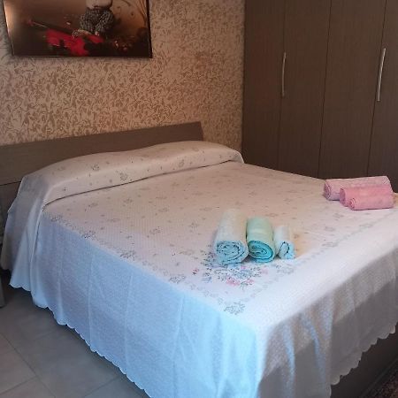 Casa Vacanza Patrizia Villa Catánia Buitenkant foto