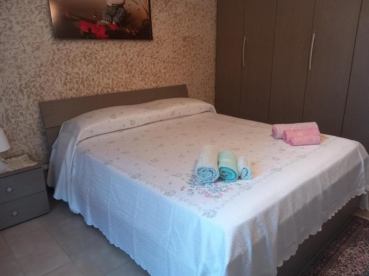 Casa Vacanza Patrizia Villa Catánia Buitenkant foto